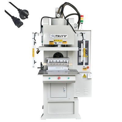 Łatwa obsługa C-Type Vertical Injection Molding Machine do wytwarzania wysokiej jakości wtyczki